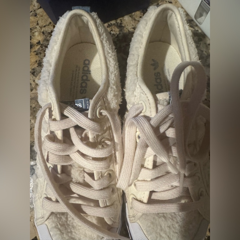 ADIDAS ORIGINALS NIZZA PLATFORM SHERPA PLATFORM SNEAKERS